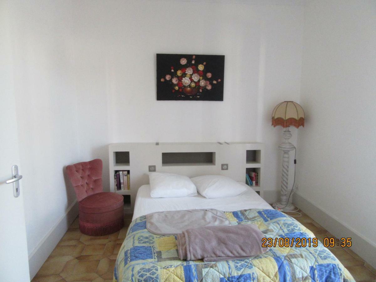 Location Les Bains 15 Personnes * La Bree-les-Bains
