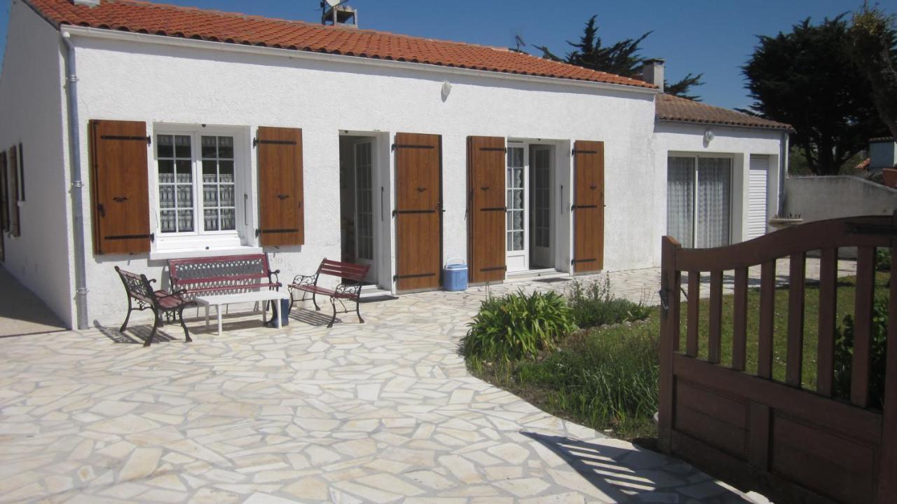 Location Les Bains 15 Personnes Holiday home La Bree-les-Bains